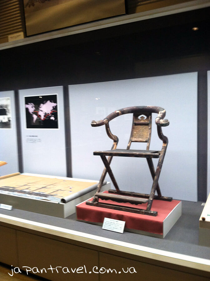 stilets-muzej-jokosuka-mandrivky-yaponijeyu